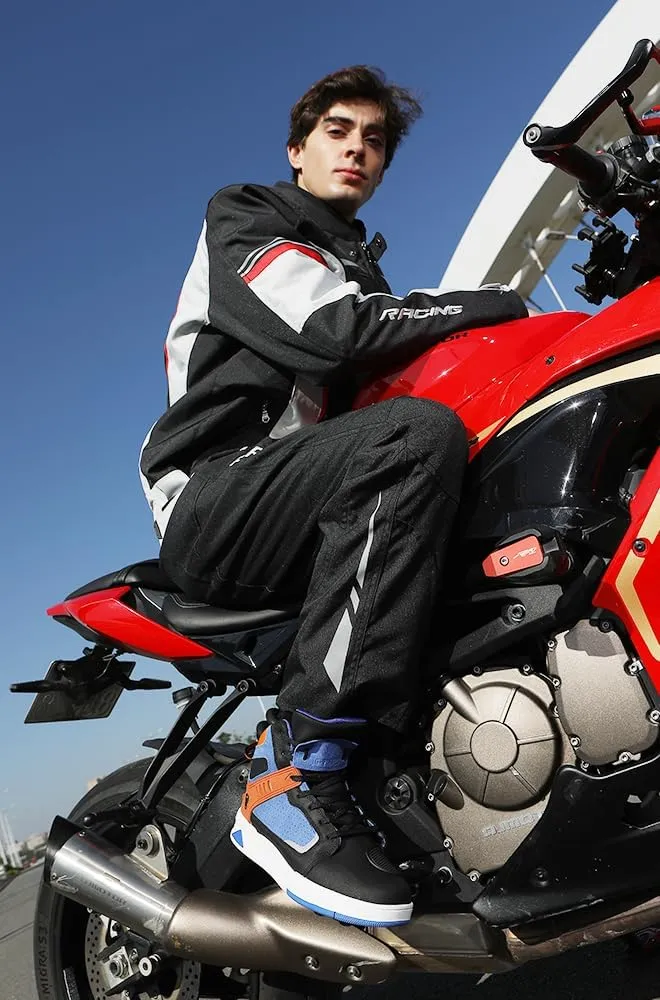 Motorcycle Leather Boots,Street Riding Shoes,Anti-Slip Side Zipper Shoes for Men and Women