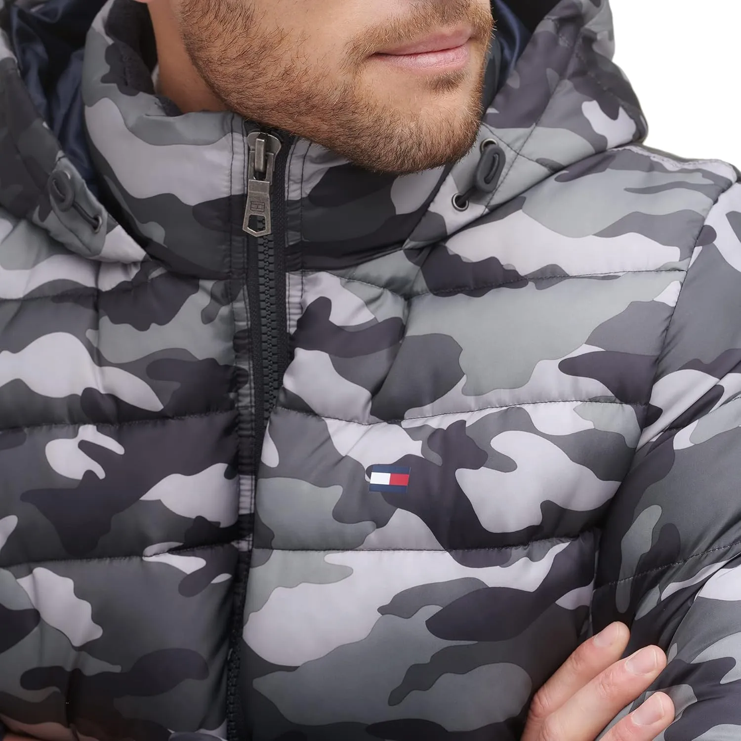 Tommy Hilfiger Men's Down Alternative Hooded Puffer Jacket (Standard and Big & Tall)
